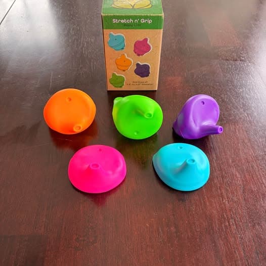 Silicone sippy cup lids