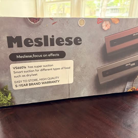 Vacuum Sealer machine