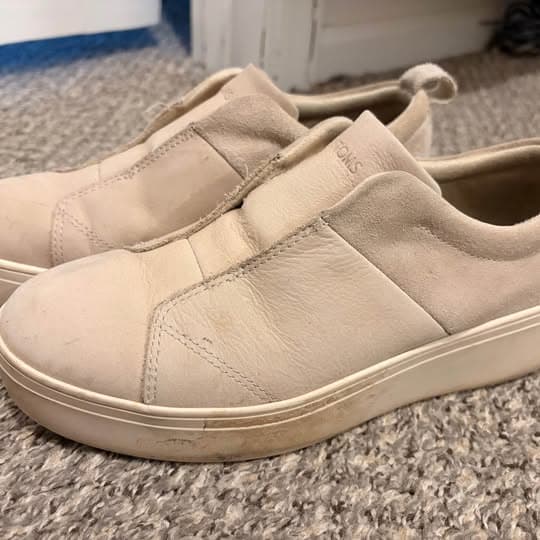 Women’s TOMS casual shoes