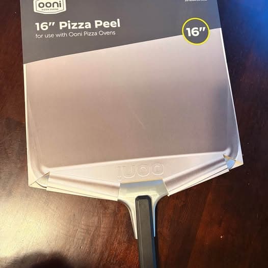 Ooni 16β Pizza Peel pan