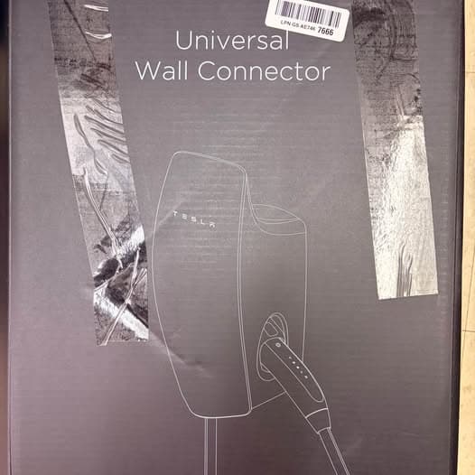 Tesla Universal Home Charging Station 1/1